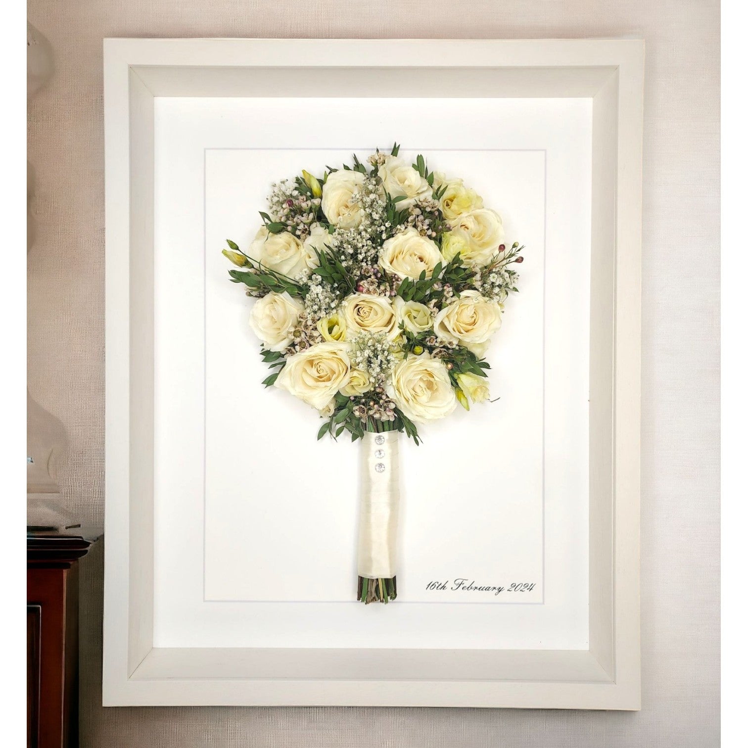 SIÓG Botanicals 40cm x 50cm: Average bouquet / Bouquet (Blooms & Stems) / No 3D Preserved Bouquet in Shadow Box