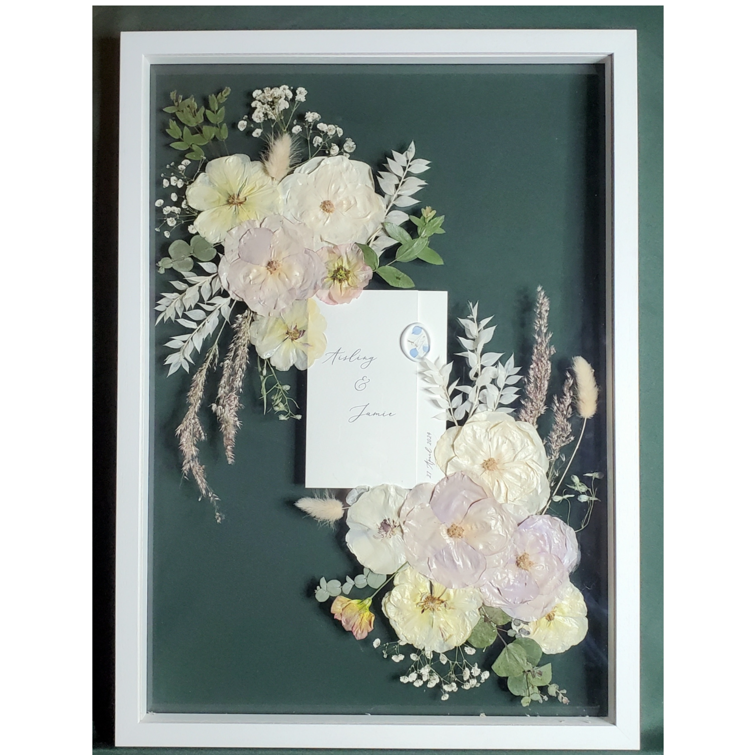 SIÓG Botanicals A2 / Solid Wood Painted White Pressed Flower Artwork in Glass Frame