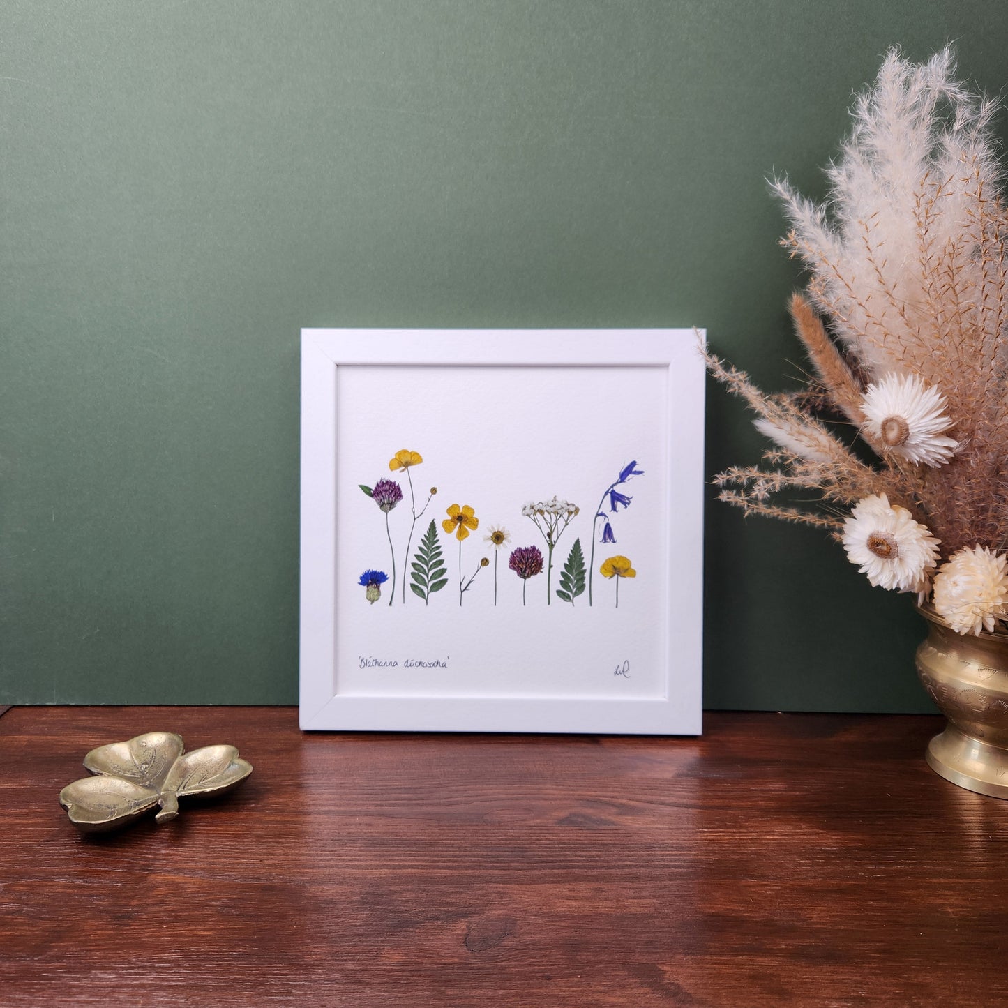 SIÓG Botanicals 'Bláthanna dúchasacha' Native Flowers Fine Art Print